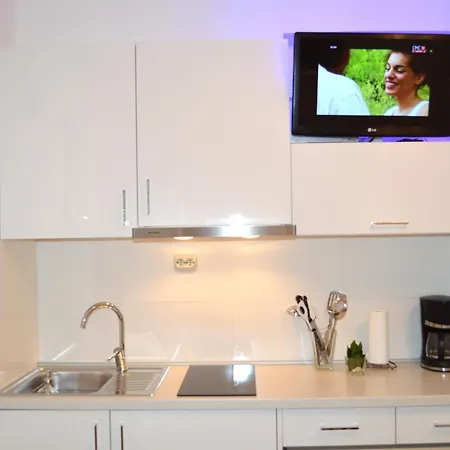 Mini Albizia Appartement Zadar
