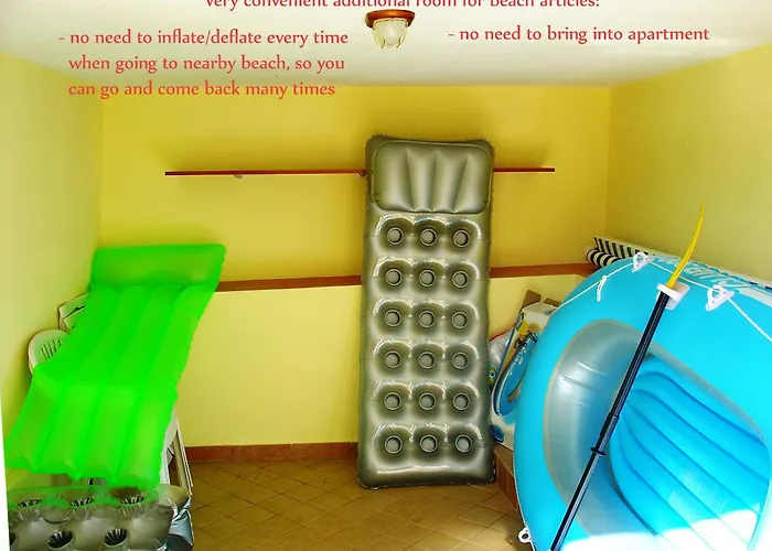 公寓 Mini Albizia 扎达尔